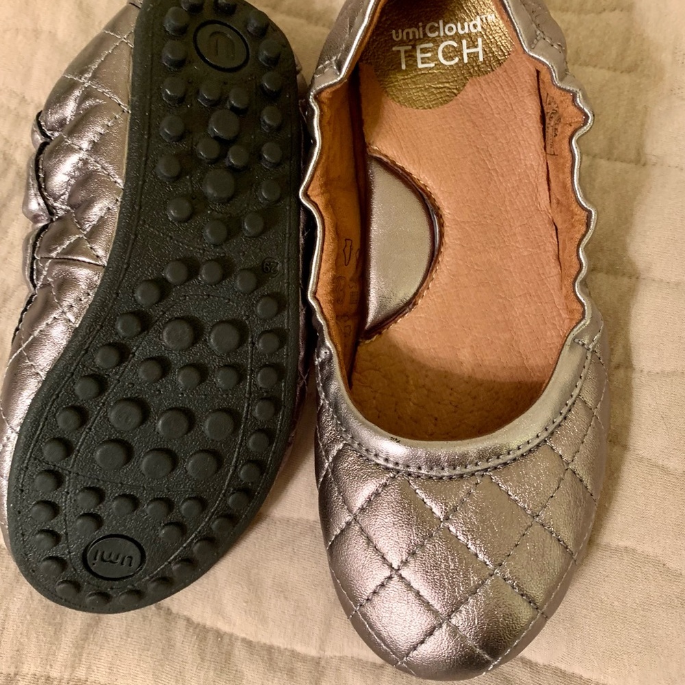umiCloud Tech toddler/little girl ballet flats in pewter